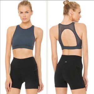 Alo high neck sports bra M